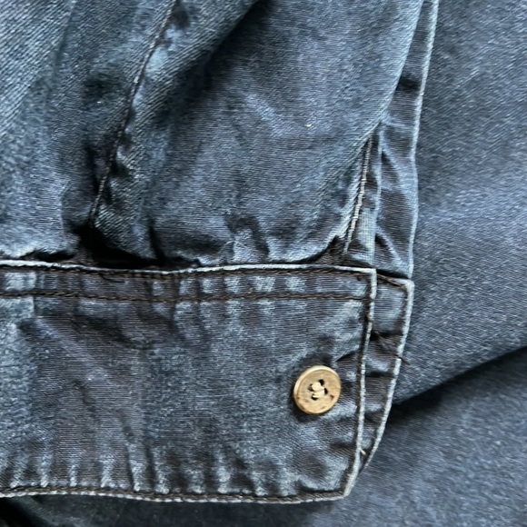 Club Monaco denim shirt in navy with silver buttons - Picture 5 of 8